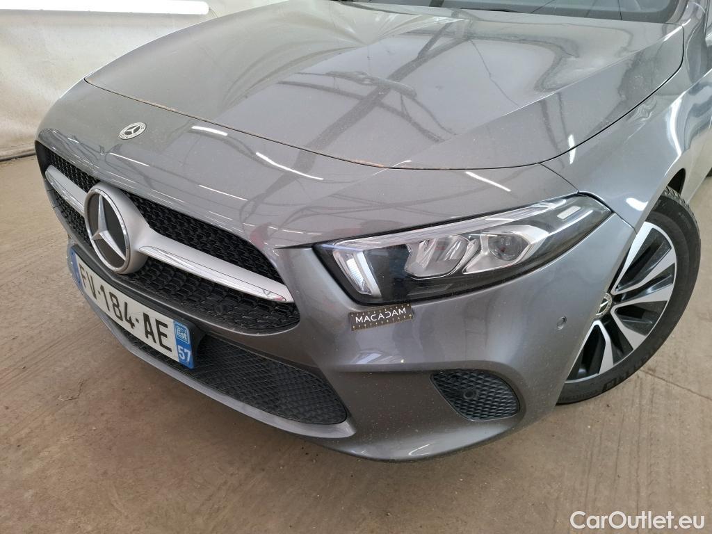  Mercedes  A-Klasse MERCEDES-BENZ Classe A Compact / 2018 / 5P / Berline A 180 Business Line #35