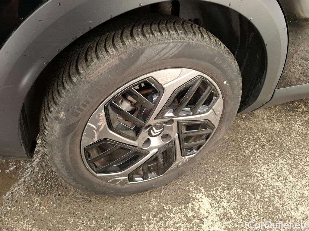  Citroen  C4 CITROEN  X / 2022 / 4P / Berline PureTech 130 S&S EAT8 Feel Pack #22