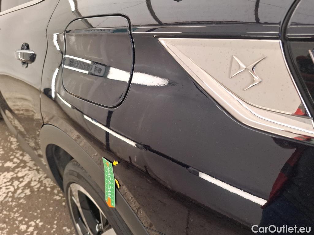  DS  DS7 DS DS 7 Crossback / 2017 / 5P / SUV E-TENSE 4x4 300 RIVOLI #16