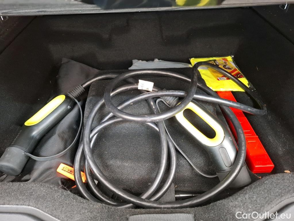 LYNK & Co  01 LYNK & CO  / 2020 / 5P / SUV 1.5 261ch  Hybride Rechargeable #25