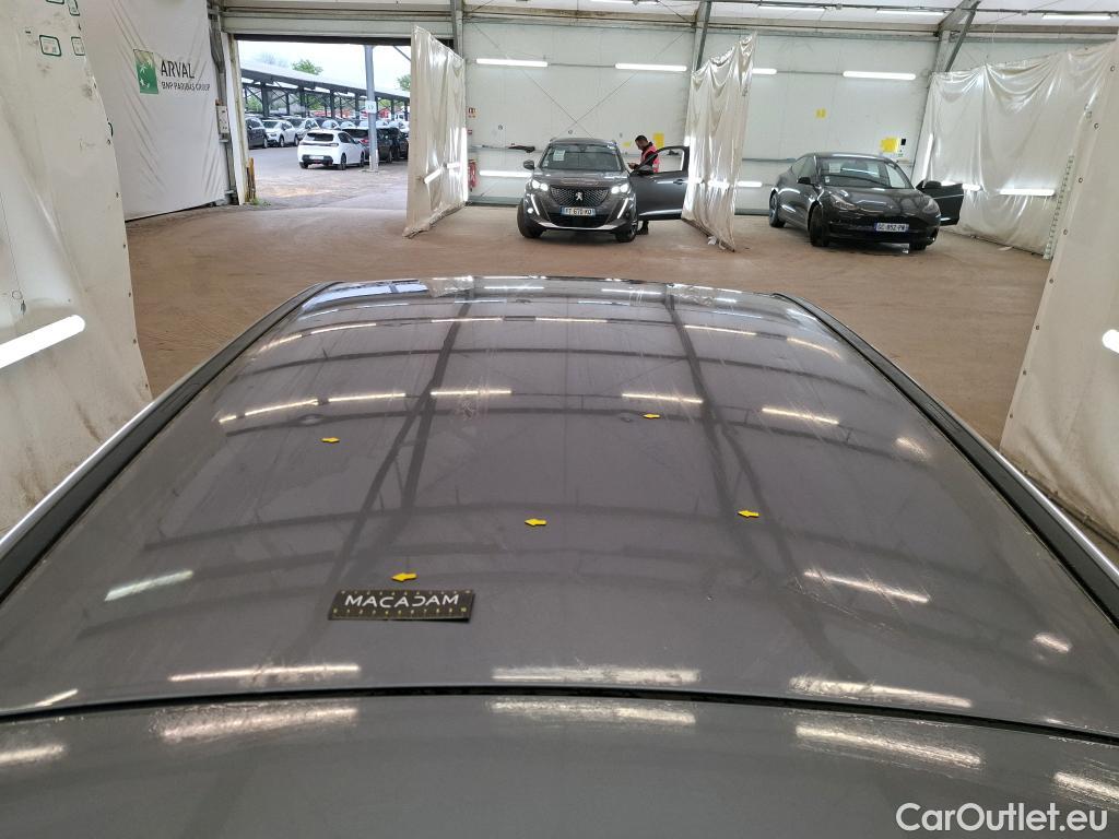  Mercedes  A-Klasse MERCEDES-BENZ Classe A Compact / 2018 / 5P / Berline A 180 Business Line #1