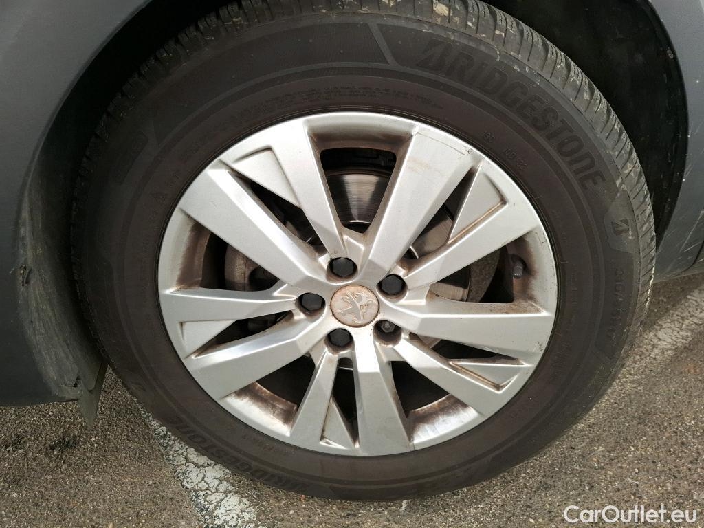  Peugeot  3008  Active Business 1.2 PureTech 130CV BVA8 E6d #97