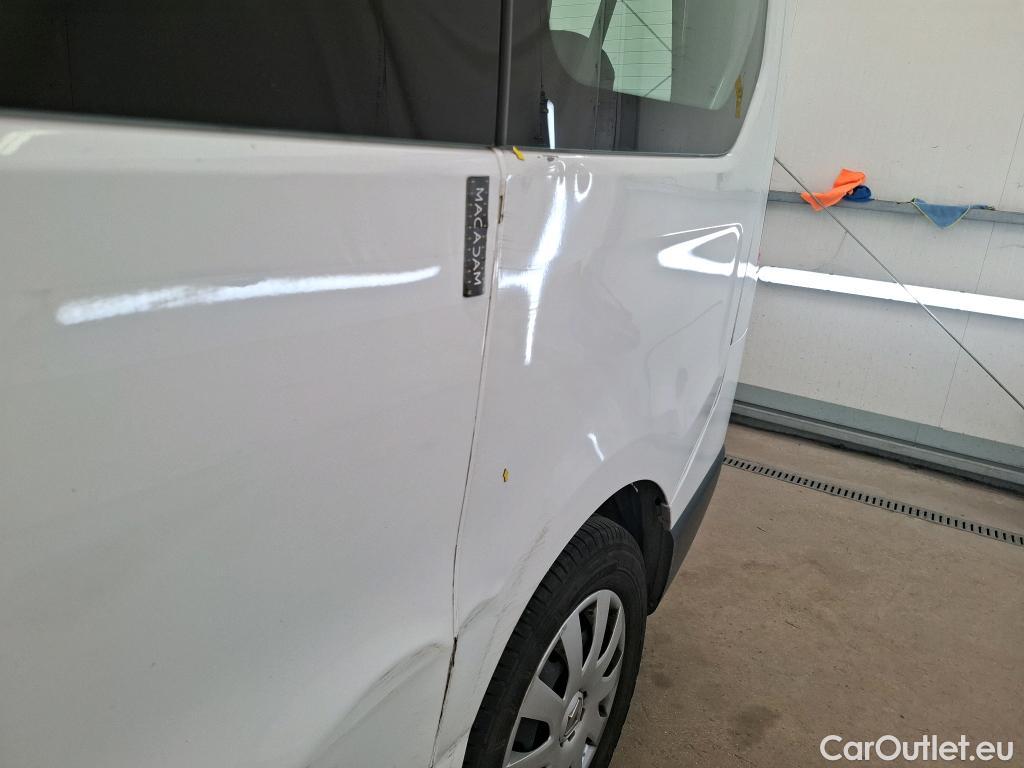  Renault  Trafic RENAULT  4p Combi Zen L1 Energy dCi 125 8 places #9