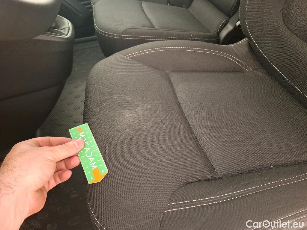  Renault  Trafic  III Fourgon L1H1 3T Grand Confort 2.0 dCi 130CV BVM6 E6d #9