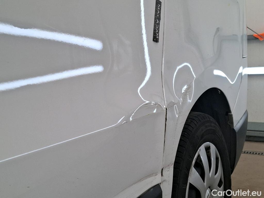  Renault  Trafic RENAULT  4p Combi Zen L1 Energy dCi 125 8 places #12