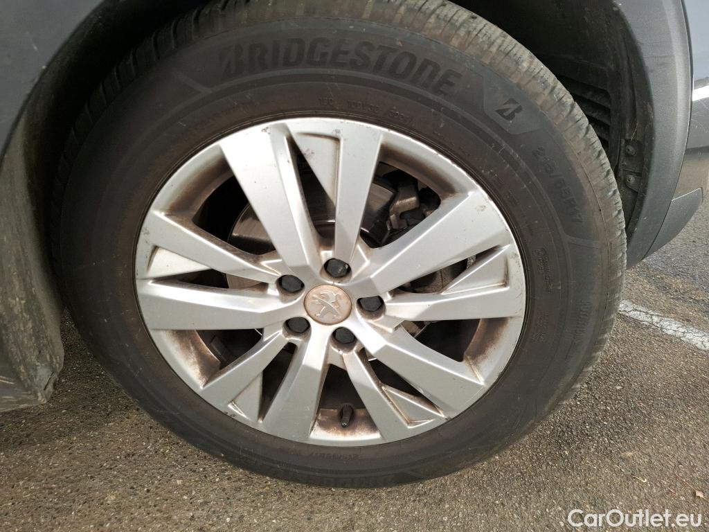  Peugeot  3008  Active Business 1.2 PureTech 130CV BVA8 E6d #48