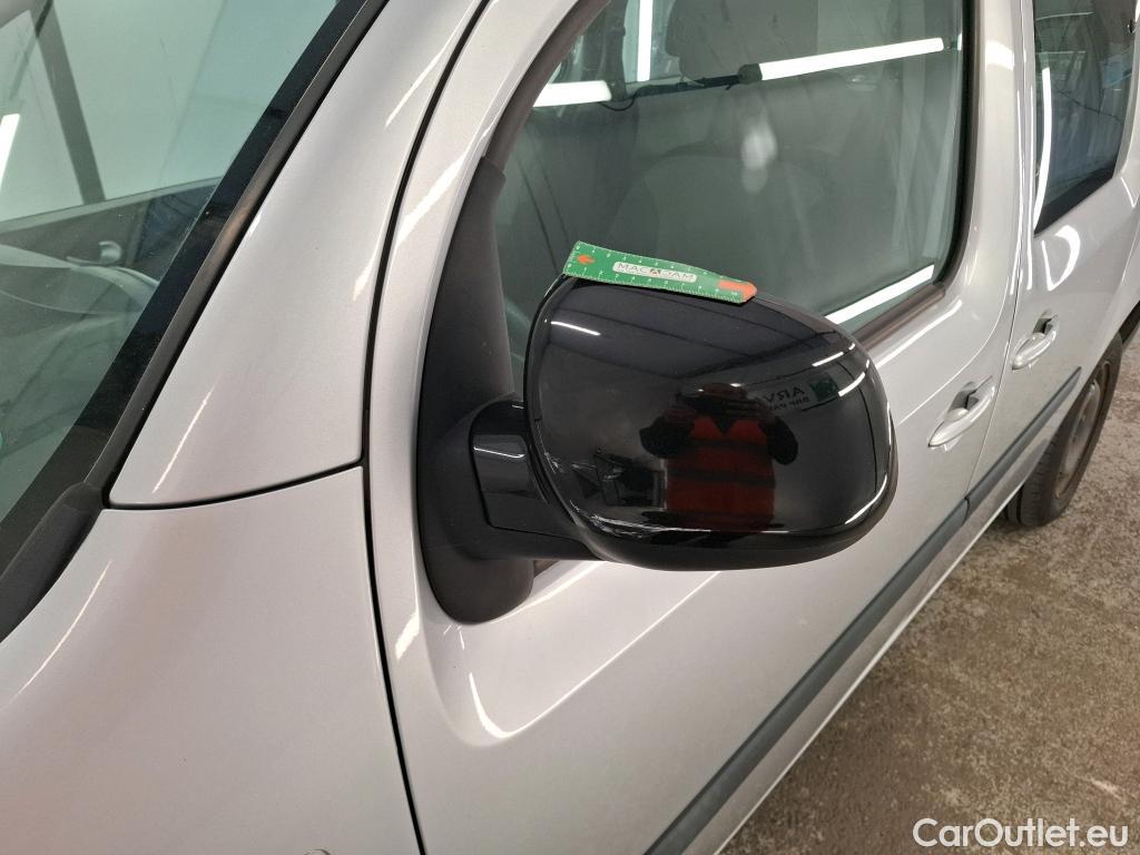  Renault  Kangoo  Zen 1.5 dCi 90CV BVM5 E6 #37