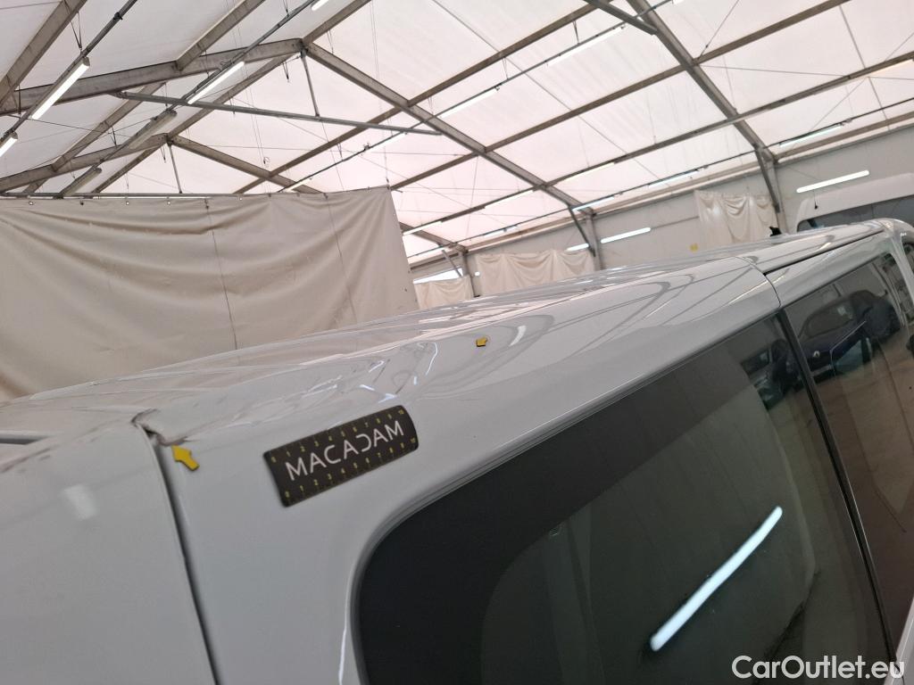  Renault  Trafic RENAULT  4p Combi Zen L1 Energy dCi 125 8 places #41
