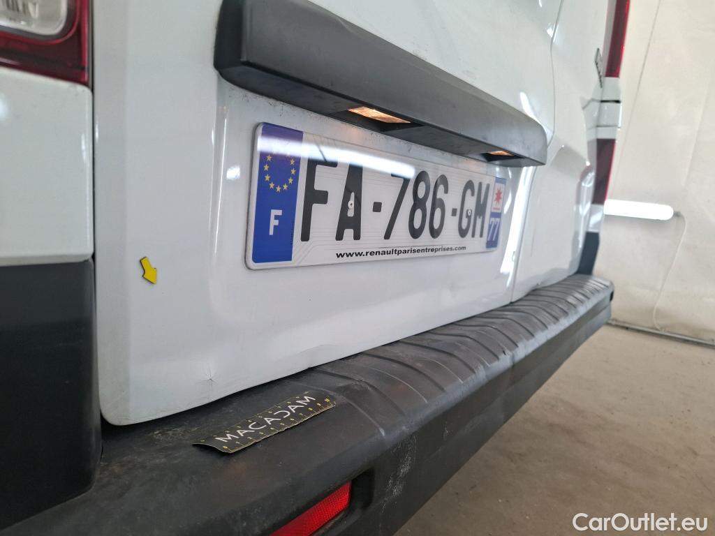  Renault  Trafic RENAULT  4p Combi Zen L1 Energy dCi 125 8 places #30