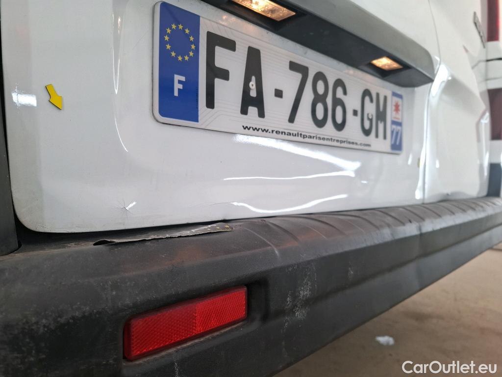  Renault  Trafic RENAULT  4p Combi Zen L1 Energy dCi 125 8 places #32
