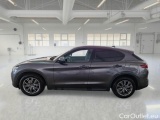  Alfa Romeo   STELVIO ALFA ROMEO / 2017 / 5P / SUV 2.2 TURBO DIESEL 190CV BUSINESS AT8 Q4 #8