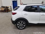  KIA  STONIC KIA  / 2020 / 5P / SUV 1.0 T-GDI 74KW MHEV STYLE #44