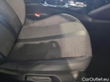  Peugeot  2008 PEUGEOT  / 2019 / 5P / CROSSOVER BLUEHDI 130 EAT8 ALLURE S/S AUT. #16