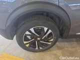  Peugeot  2008 PEUGEOT  / 2019 / 5P / CROSSOVER BLUEHDI 130 EAT8 ALLURE S/S AUT. #18