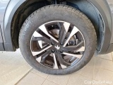  Peugeot  2008 PEUGEOT  / 2019 / 5P / CROSSOVER BLUEHDI 130 EAT8 ALLURE PACK S/S AUT. #17