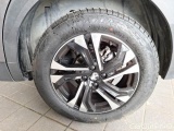  Peugeot  2008 PEUGEOT  / 2019 / 5P / CROSSOVER BLUEHDI 130 EAT8 ALLURE PACK S/S AUT. #19