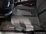  Peugeot  2008 PEUGEOT  / 2019 / 5P / CROSSOVER BLUEHDI 110 ALLURE S/S #12