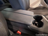  Peugeot  3008 PEUGEOT  / 2016 / 5P / SUV BLUEHDI 130 SeS BUSINESS #96