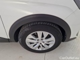  Peugeot  3008 PEUGEOT  / 2020 / 5P / SUV BLUEHDI 130 SeS ACTIVE PACK #47