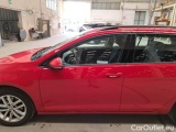 Volkswagen  Golf  VOLKSWAGEN VARIANT / 2017 / 5P / STATION WAGON 1.6 TDI BUSINESS BMT #102