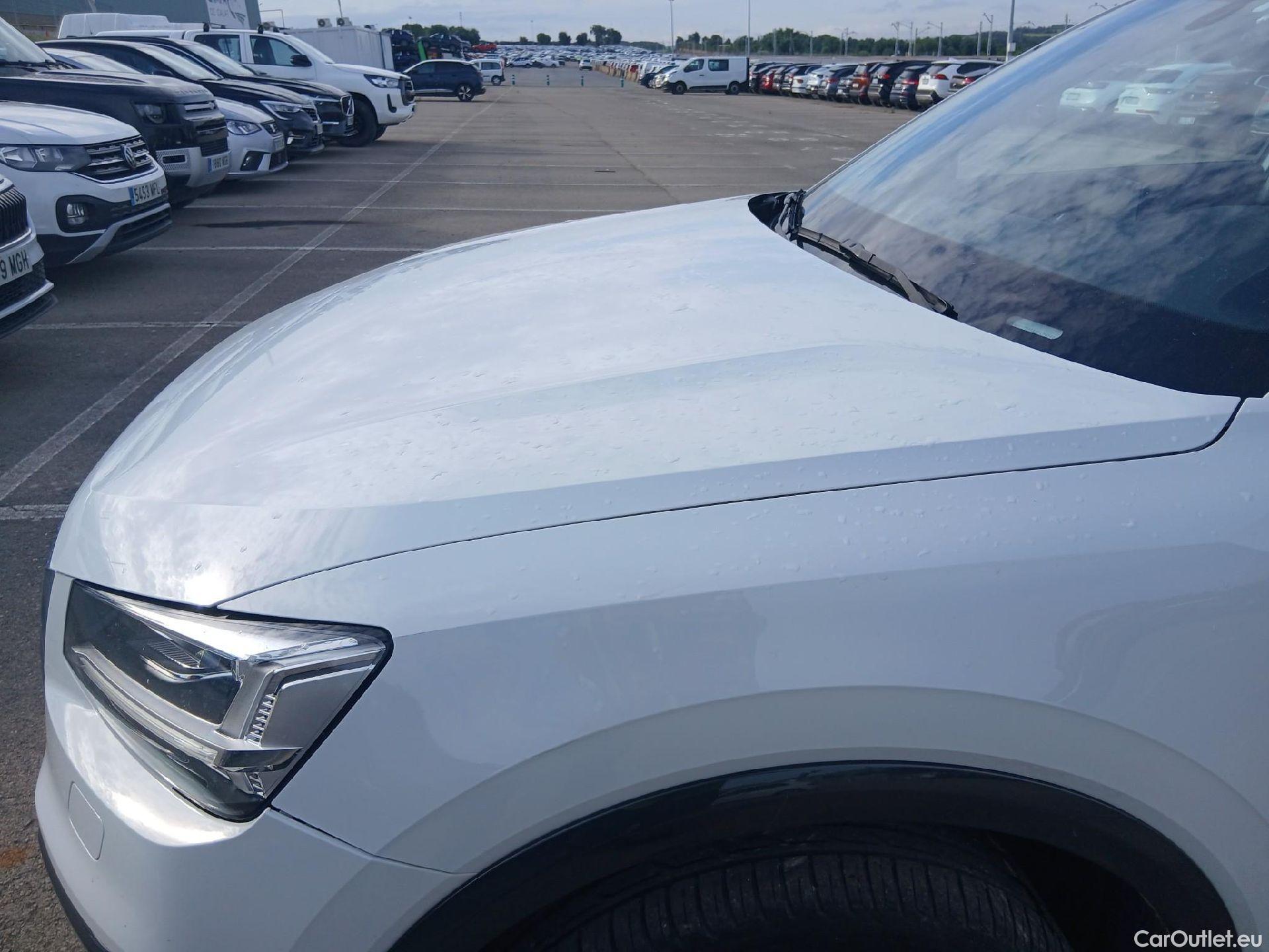  Audi  Q2 AUDI  / 2016 / 5P / todoterreno Design 30 TFSI 85kW (116CV) (AC) #6