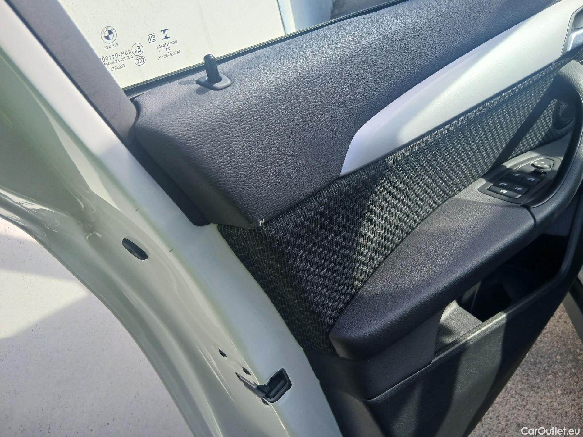  Bmw  X1 BMW  / 2019 / 5P / todoterreno sDrive18d #2