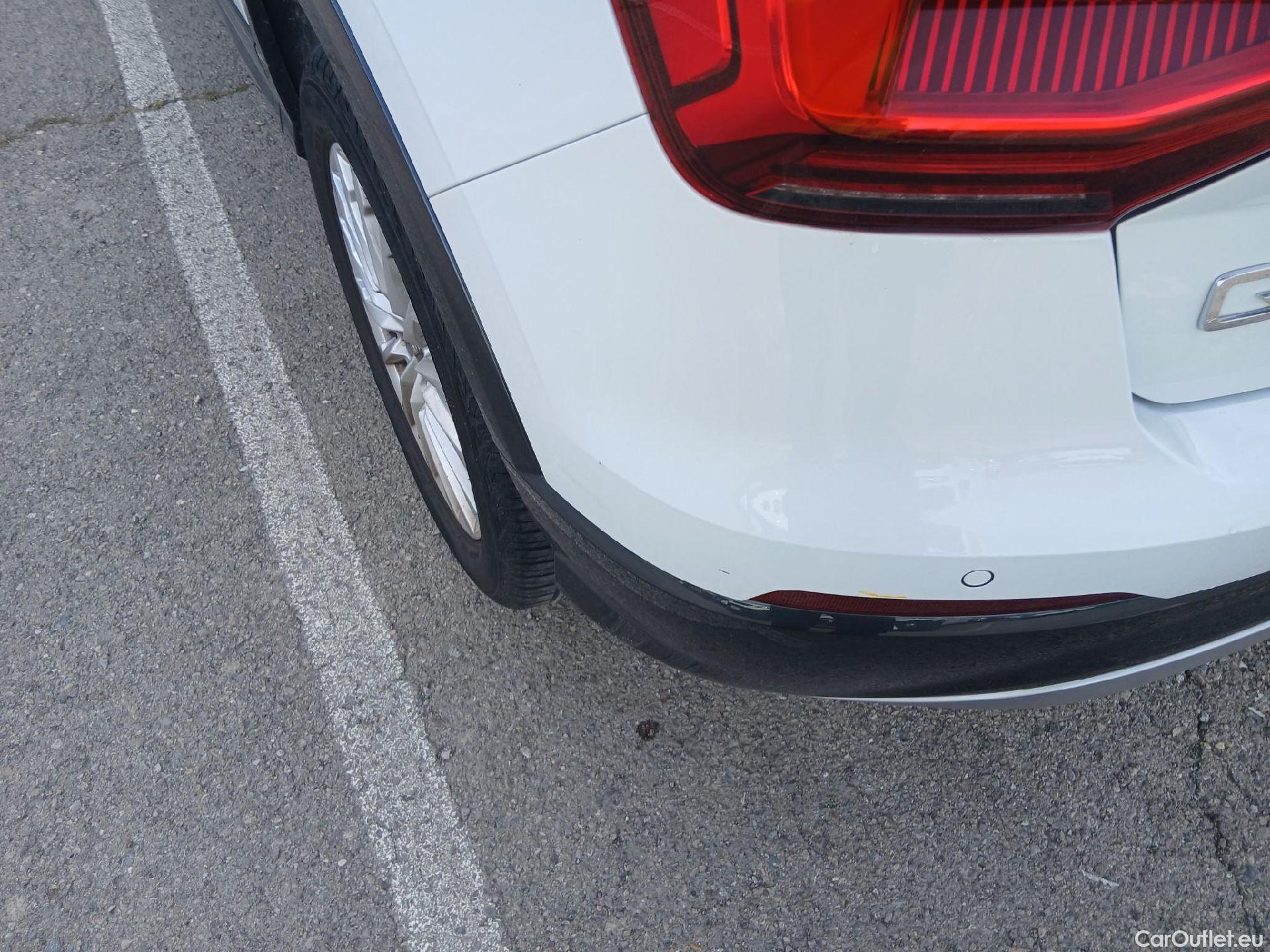  Audi  Q2 AUDI  / 2016 / 5P / todoterreno Design 30 TFSI 85kW (116CV) (AC) #15