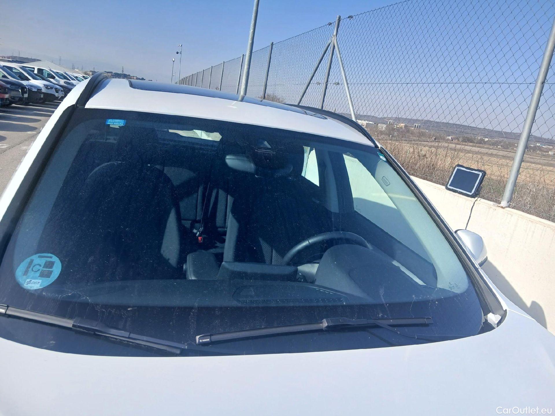  Bmw  X1 BMW  / 2019 / 5P / todoterreno sDrive18d #6