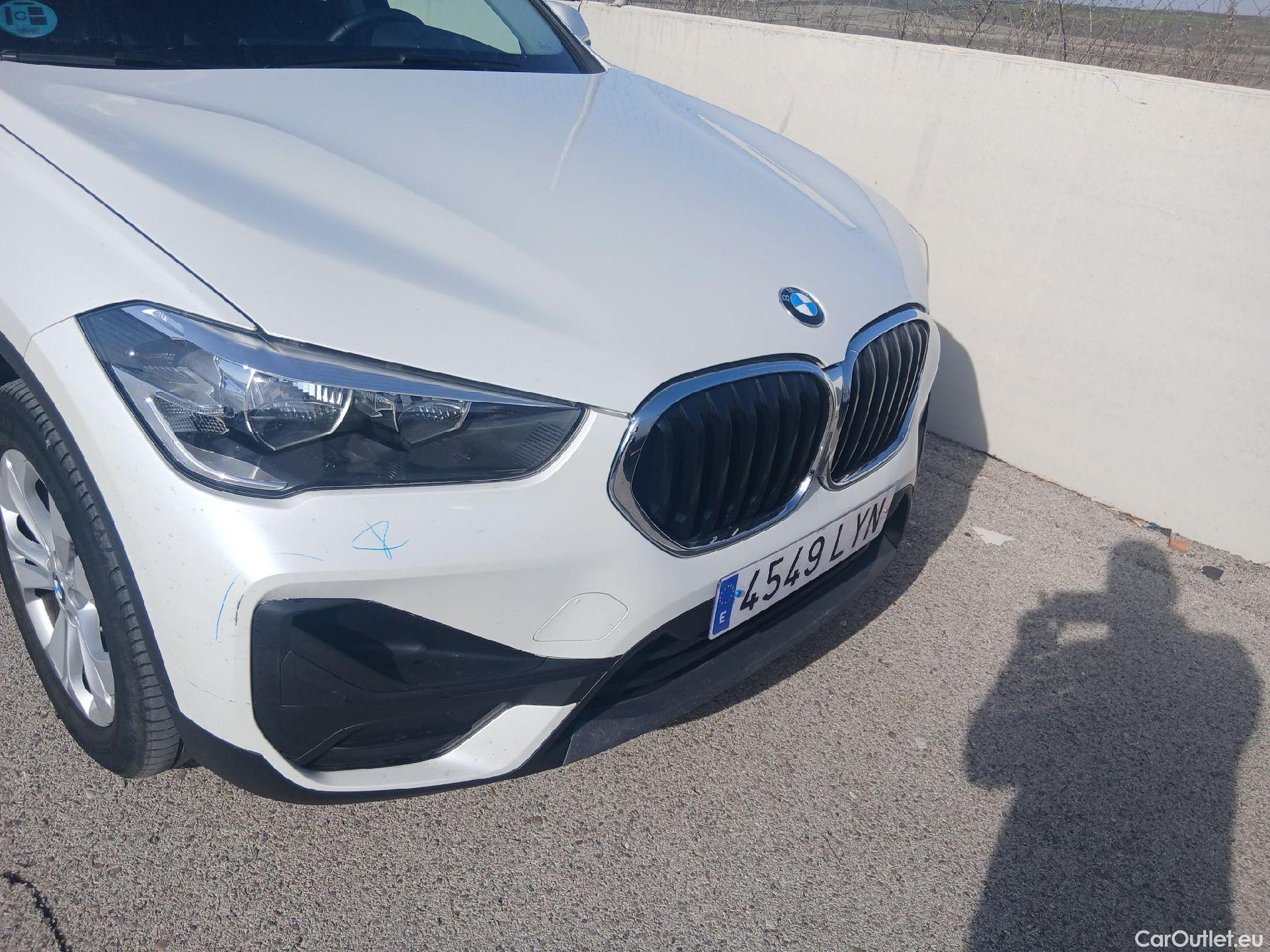  Bmw  X1 BMW  / 2019 / 5P / todoterreno sDrive18d #3