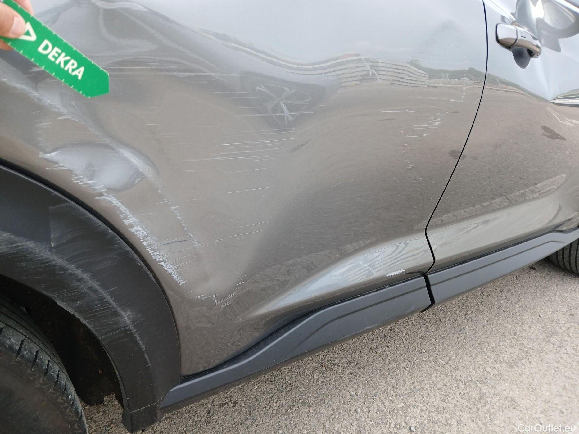  Nissan  Juke NISSAN  / 2019 / 5P / crossover DIG-T 84 kW (114 CV) DCT 7 V N-Connecta (AC2) #30