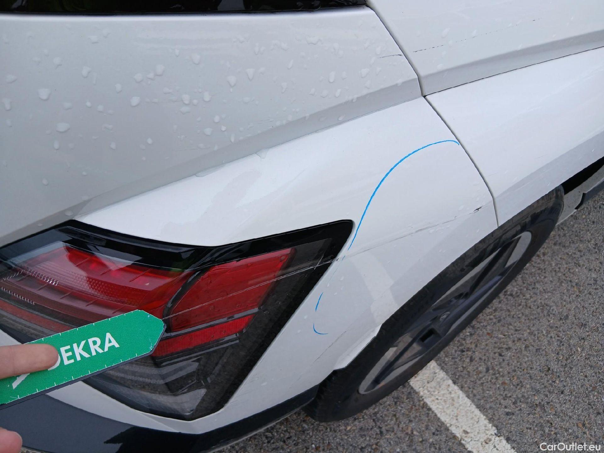  Hyundai  Konna HYUNDAI Kona / 2023 / 5P / todoterreno EV 150kW 65kWh Flexx #11