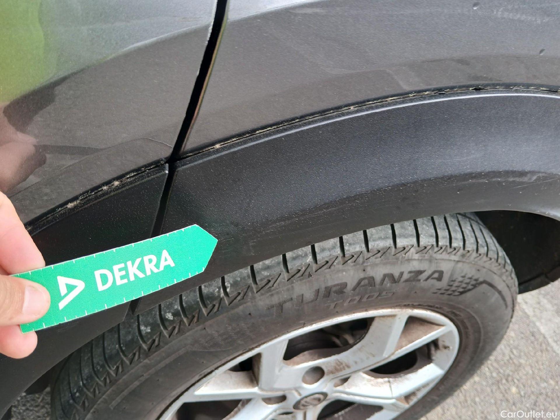  Nissan  Juke NISSAN  / 2019 / 5P / crossover DIG-T 84 kW (114 CV) DCT 7 V N-Connecta (AC2) #22