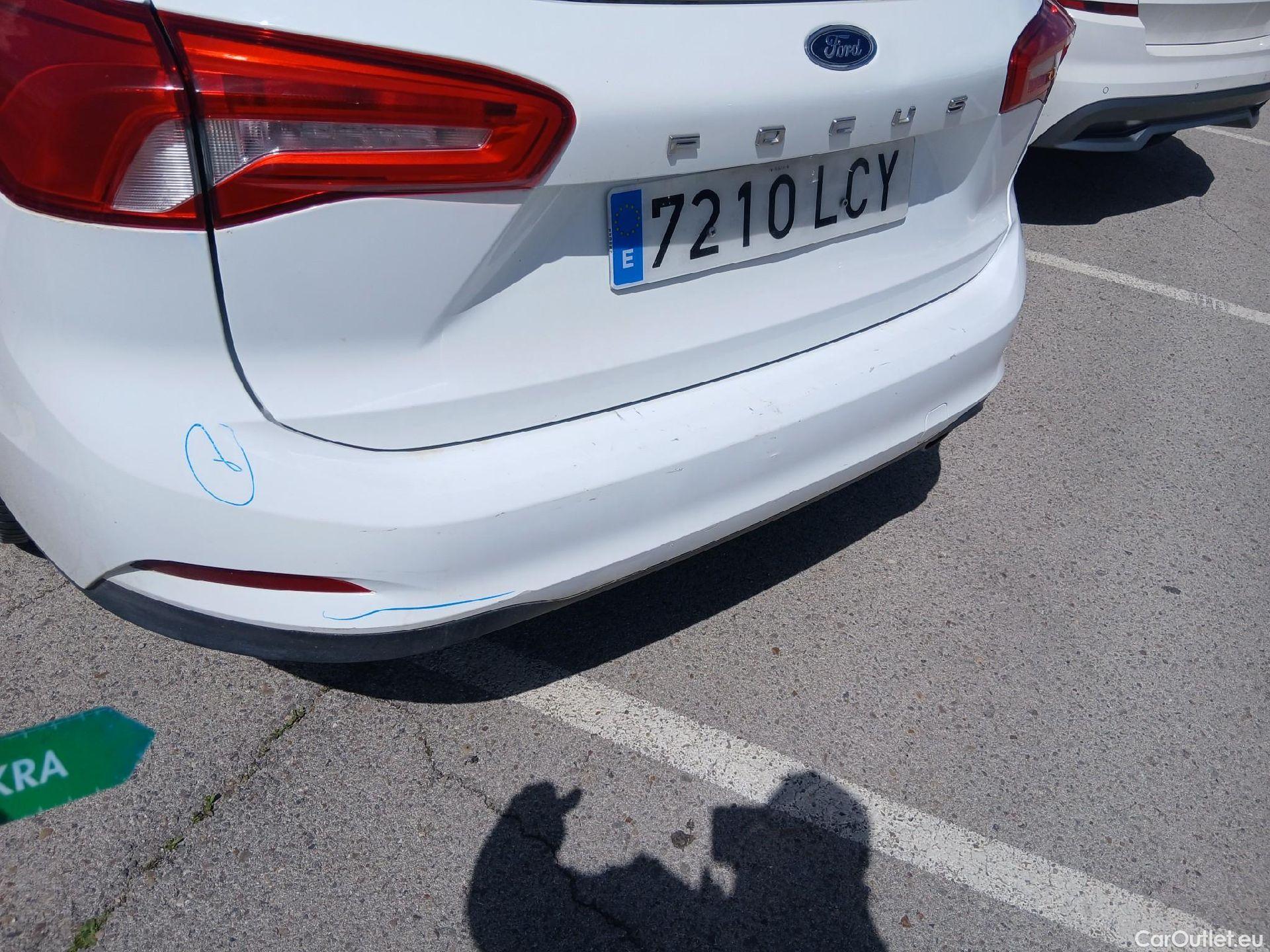  Ford  Focus FORD  / 2018 / 5P / familiar 1.5 Ecoblue 88kW Trend+ Sportbreak #19