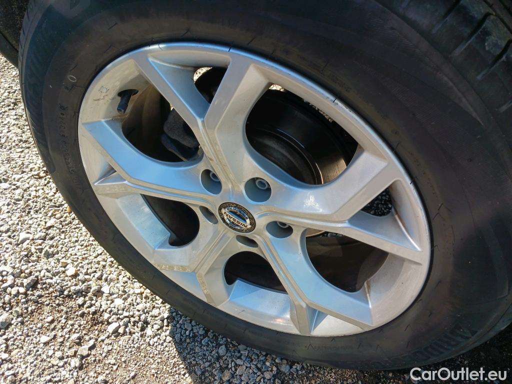  Nissan  Juke NISSAN  / 2019 / 5P / crossover DIG-T 84 kW (114 CV) DCT 7 V N-Connecta (AC2) #9