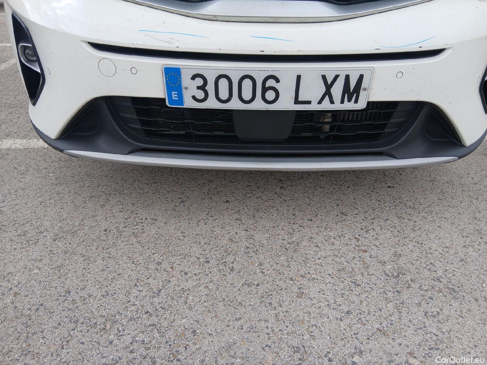  KIA  STONIC KIA  / 2017 / 5P / todoterreno 1.0 T-GDi 74kW (100CV) MHEV iMT Drive #7