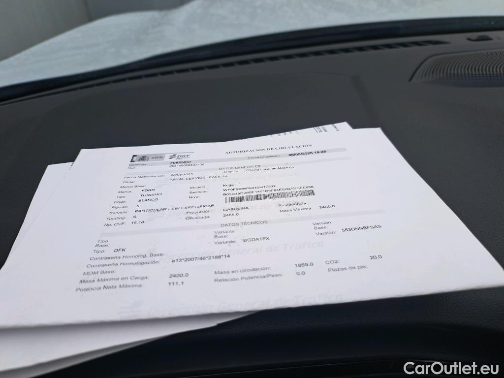  Ford  Kuga FORD  / 2024 / 5P / todoterreno ST-Line 2.5 Duratec PHEV 178kW Auto #6