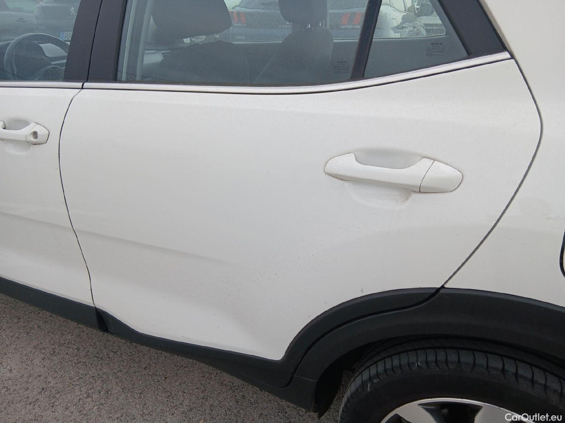  KIA  STONIC KIA  / 2017 / 5P / todoterreno 1.0 T-GDi 74kW (100CV) MHEV iMT Drive #10