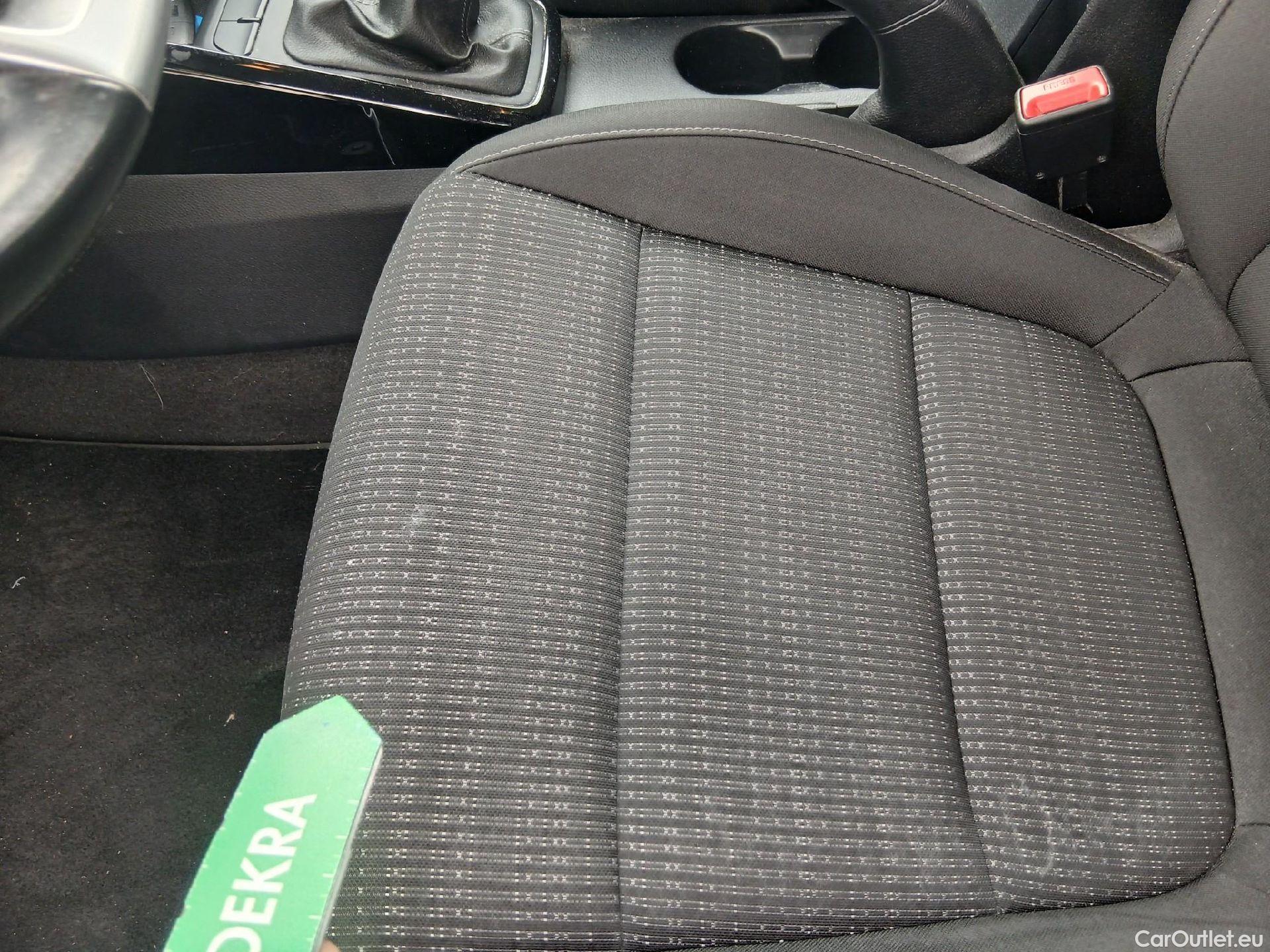  KIA  STONIC KIA  / 2017 / 5P / todoterreno 1.0 T-GDi 74kW (100CV) MHEV iMT Drive #17