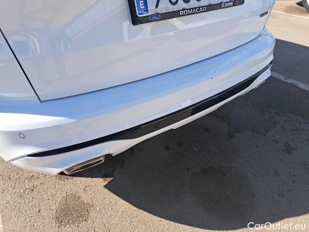  Ford  Kuga FORD  / 2024 / 5P / todoterreno ST-Line 2.5 Duratec PHEV 178kW Auto #9