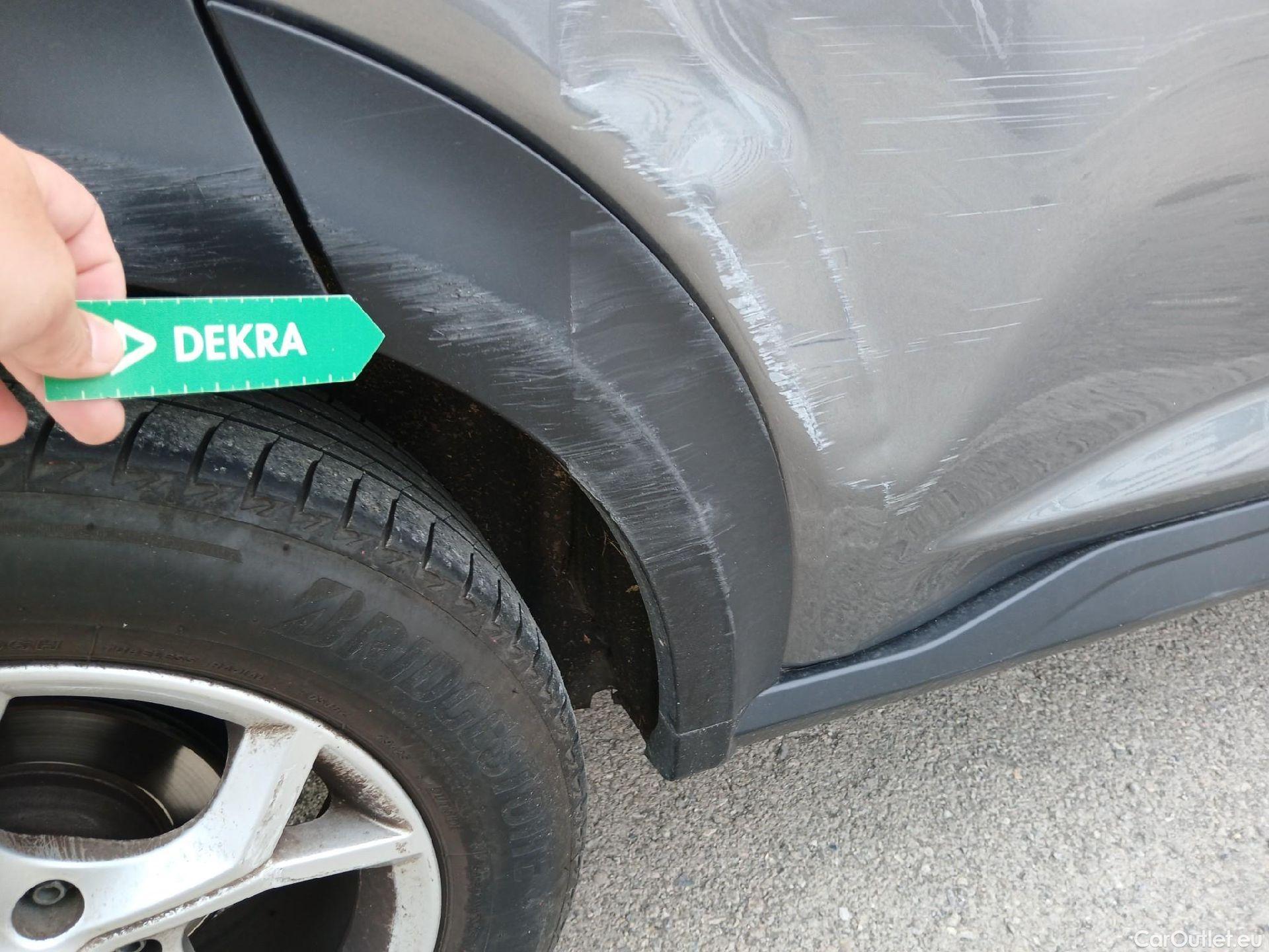  Nissan  Juke NISSAN  / 2019 / 5P / crossover DIG-T 84 kW (114 CV) DCT 7 V N-Connecta (AC2) #32