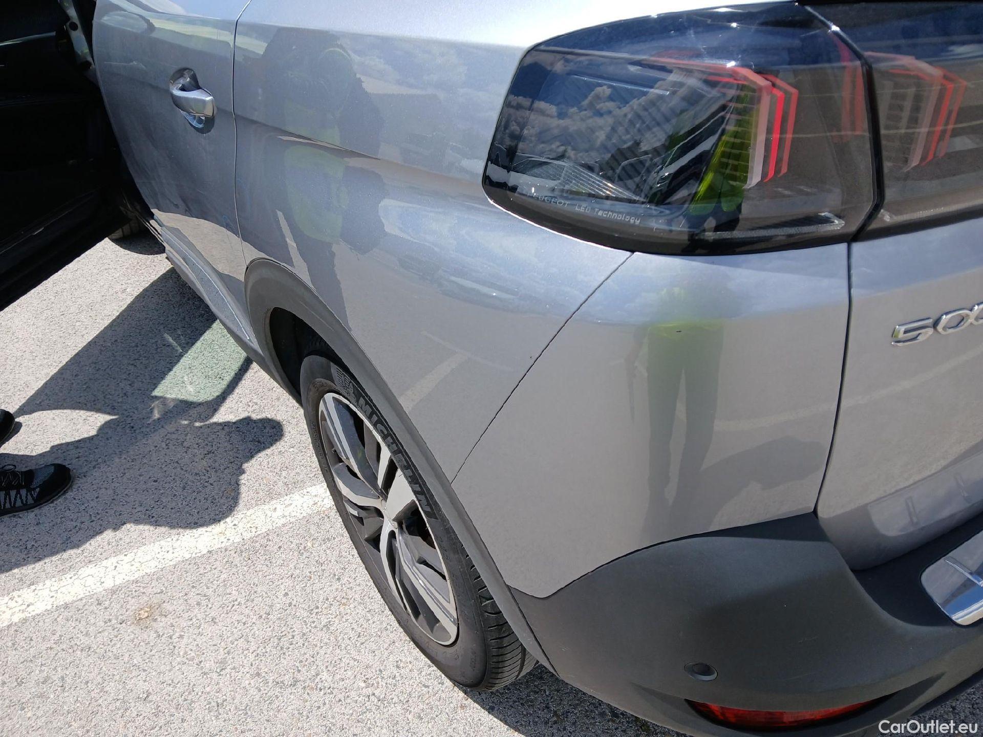  Peugeot  5008 PEUGEOT  / 2020 / 5P / todoterreno 1.5 BlueHDi 96kW (130CV) S&S Allure EAT8 #23