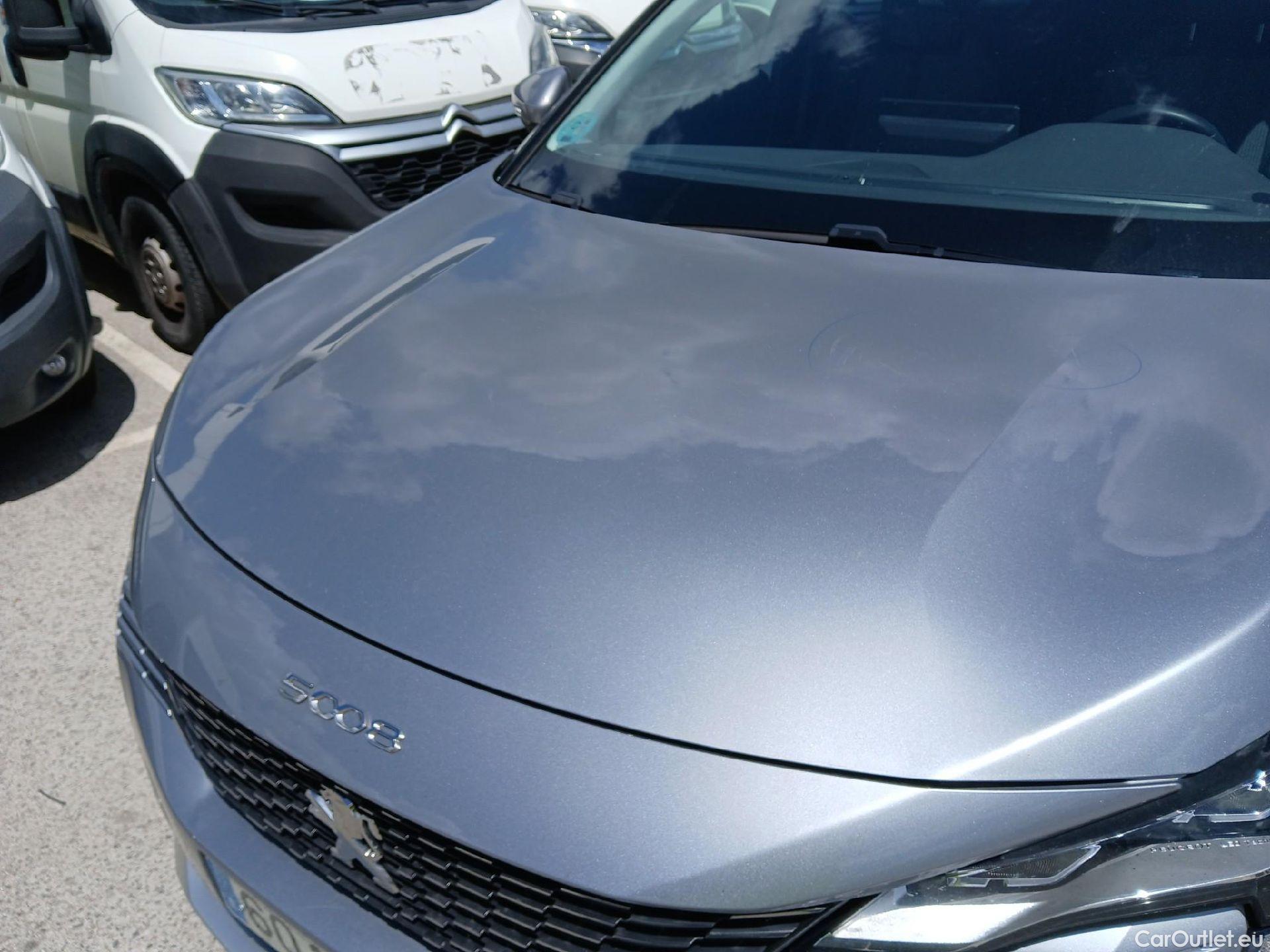  Peugeot  5008 PEUGEOT  / 2020 / 5P / todoterreno 1.5 BlueHDi 96kW (130CV) S&S Allure EAT8 #10