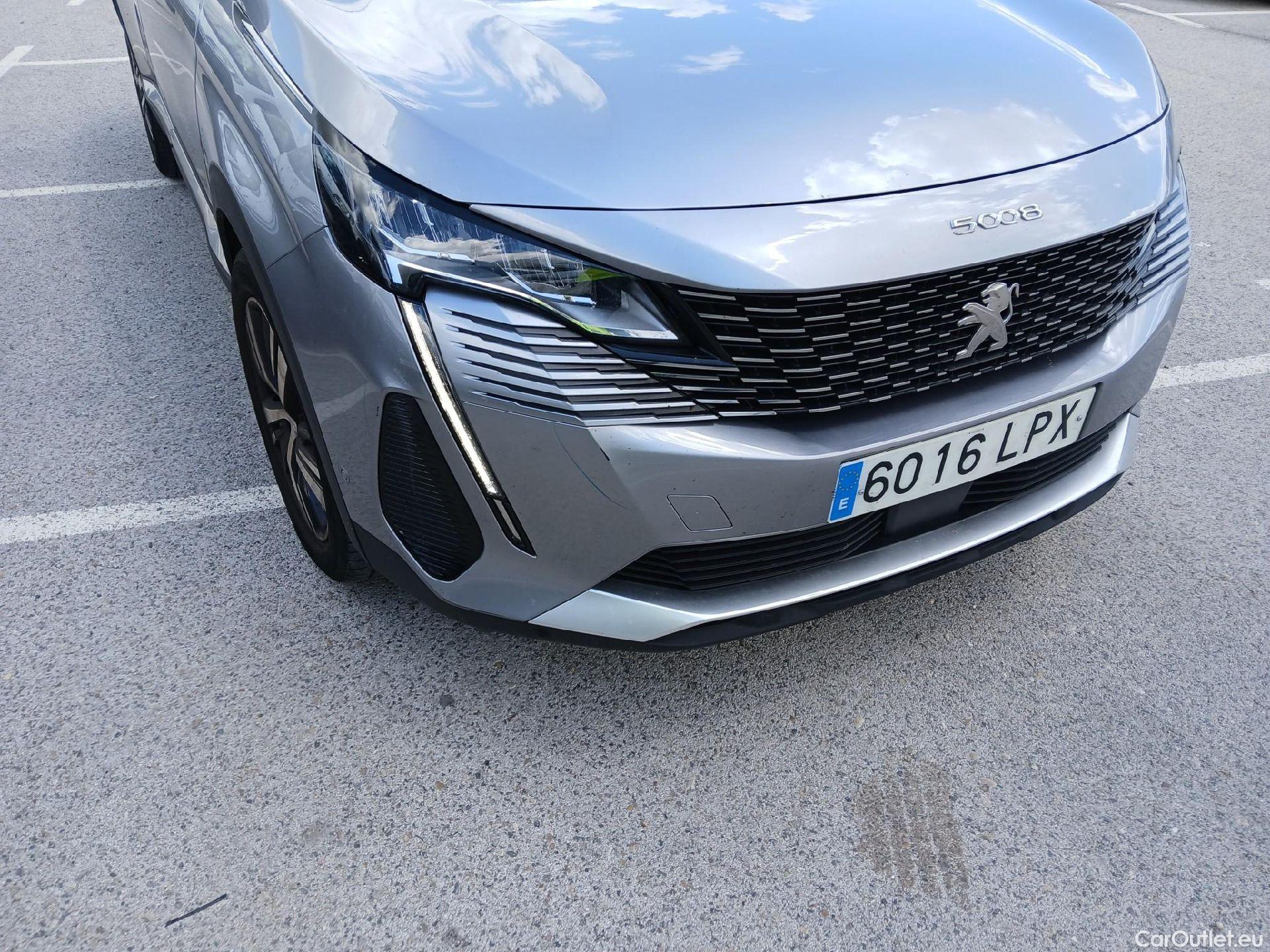  Peugeot  5008 PEUGEOT  / 2020 / 5P / todoterreno 1.5 BlueHDi 96kW (130CV) S&S Allure EAT8 #7
