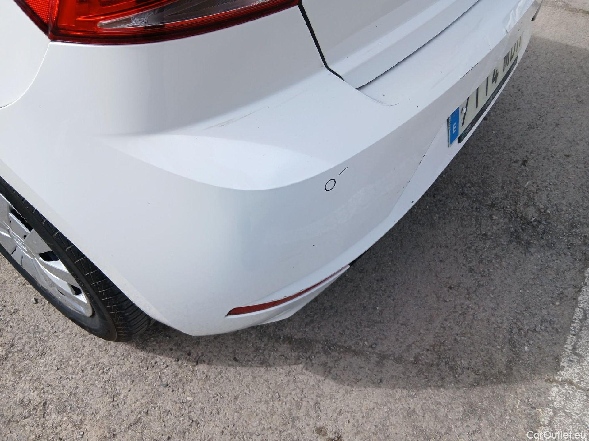  Seat  Ibiza SEAT  / 2017 / 5P / berlina con portón 1.0 MPI 59kW (80CV) Reference Plus(SP) #11