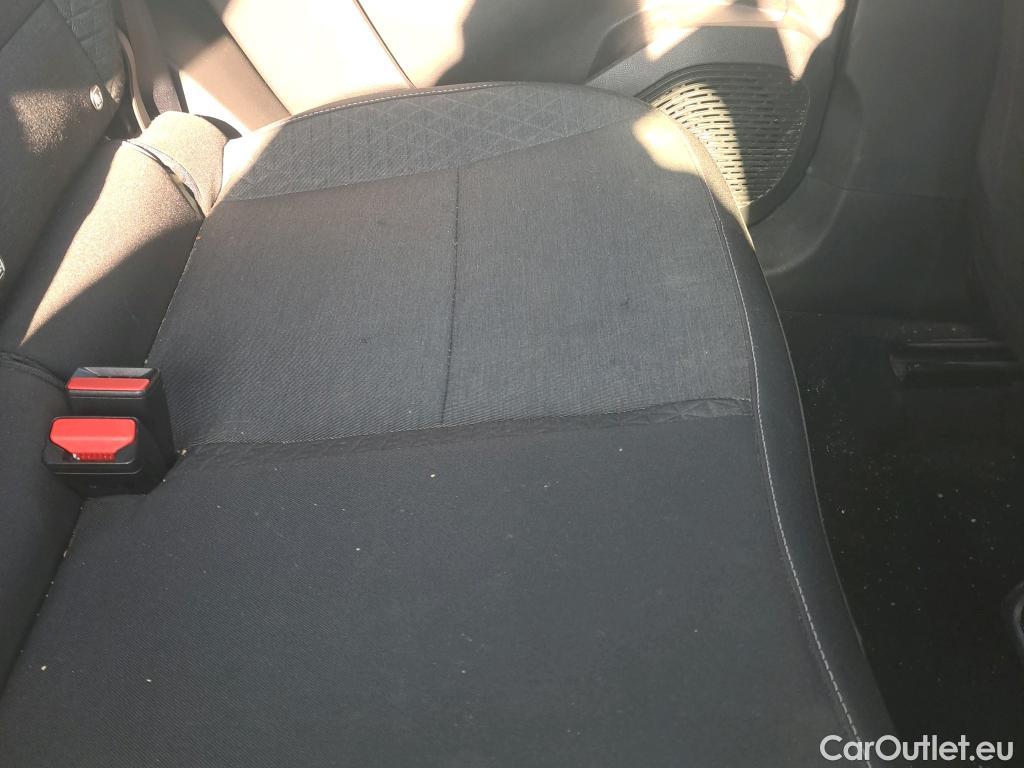  Renault  Captur RENAULT  / 2020 / 5P / todoterreno equilibre TCe 74 kW (100CV) GLP #3