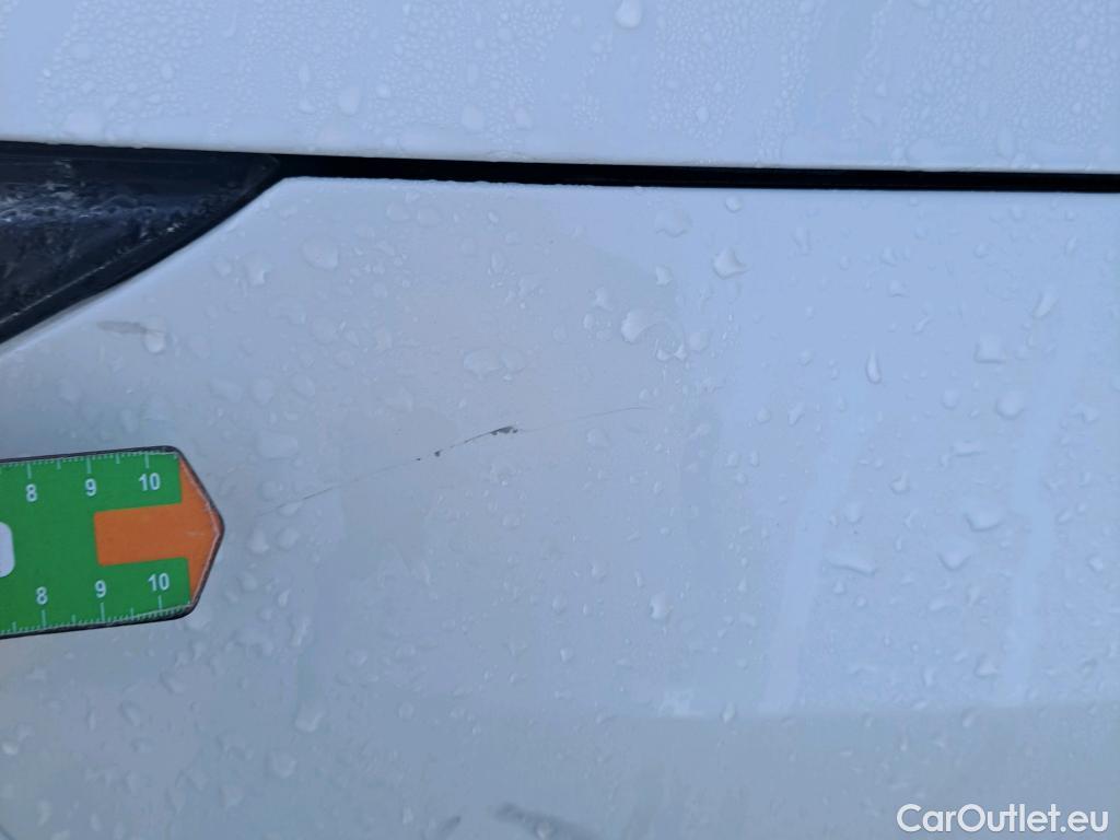  Toyota  RAV4 TOYOTA  / 2018 / 5P / todoterreno 2.5l 220H Feel! #12