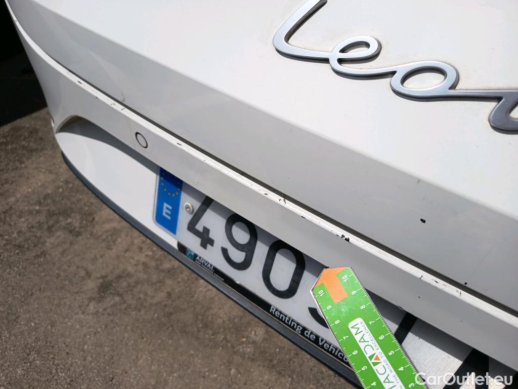  Seat  Leon SEAT Nuevo León / 2020 / 5P / familiar SP 1.4 e-Hybrid DSG S&S Xcellence Go L #26