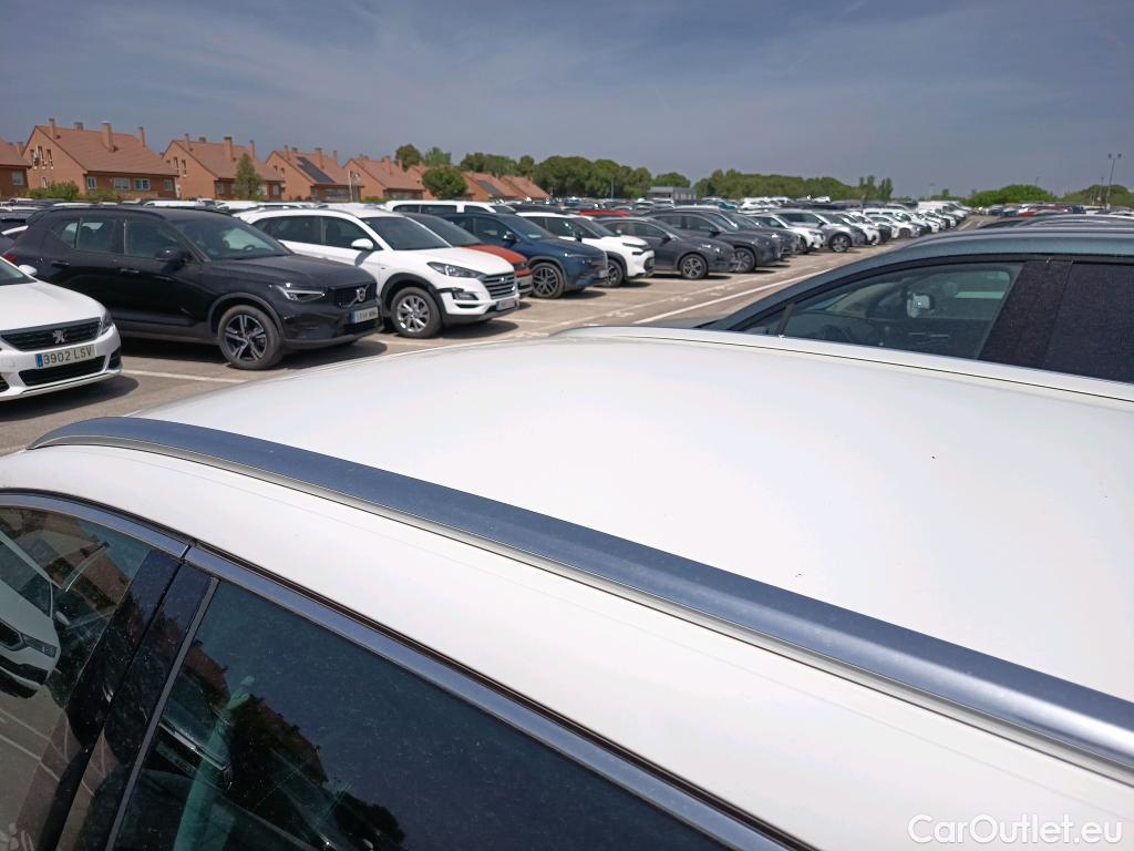  Seat  Leon SEAT Nuevo León / 2020 / 5P / familiar SP 1.4 e-Hybrid DSG S&S Xcellence Go L #4