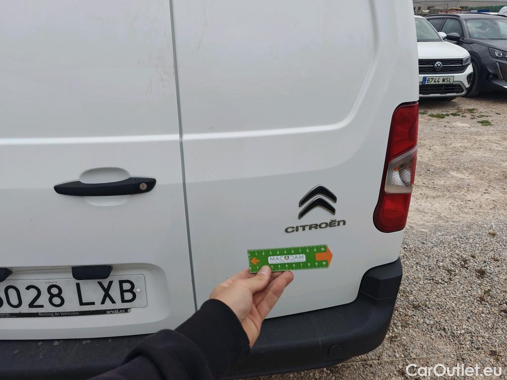  Citroen  Berlingo CITROEN  / 2018 / 3P / furgón derivado de turismo Talla M BlueHDi 100 CONTROL (AC2) #19