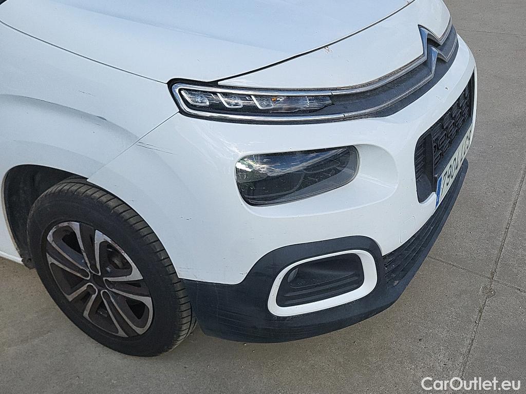  Citroen  Berlingo CITROEN  / 2018 / 5P / monovolumen compacto Talla M BlueHDi 100 100 AÑOS #46